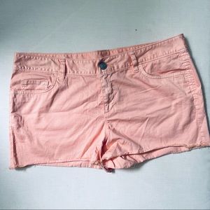 LOFT Light Pink Peach Shorts Size 30 / 10